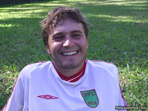 Chigo, atacante do São Pedro F.C. (Foto: Laerce)