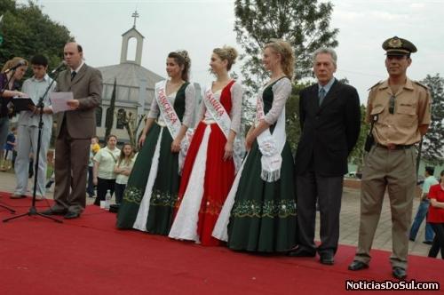 Solenidades presentes (Foto: photoArte)