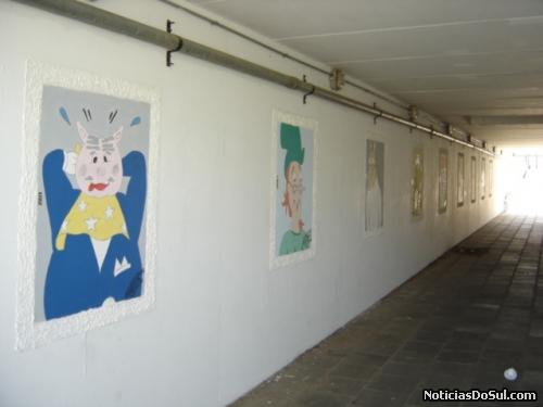 Algumas das pinturas (Foto: Divulgação- Pref,C Barb)