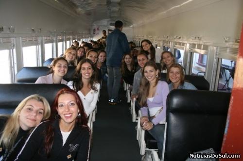 Candidatas na Maria Fumaça (Foto: Cassiane)