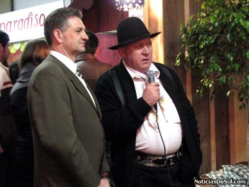 Ivanor Pradela concede entrevista a Raul Canal da TV Brasiliense (Foto: romildo)