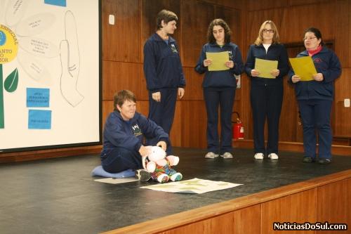 Alunos da APAE fazem apresentação (Foto: Roberta)