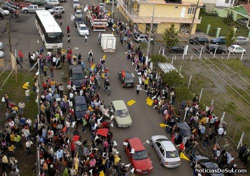 Carreata da vitória (Foto: Lermen Foto & Vídeo)