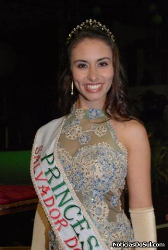 Janice Merib foi eleita princesa de Salvador do Sul (Foto: PhotoArte)