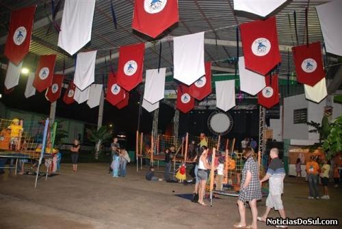 Antes do baile, o Carnaval Infantil divertiu a criançada (Foto: PhotoArte)