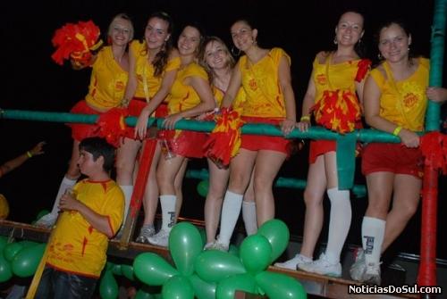 Integrantes da UTI se divertem (Foto: PhotoArte)