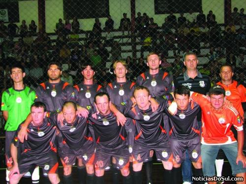 Babilônia Futsal vice campeão na categoria Força Livre (Foto: Romildo)