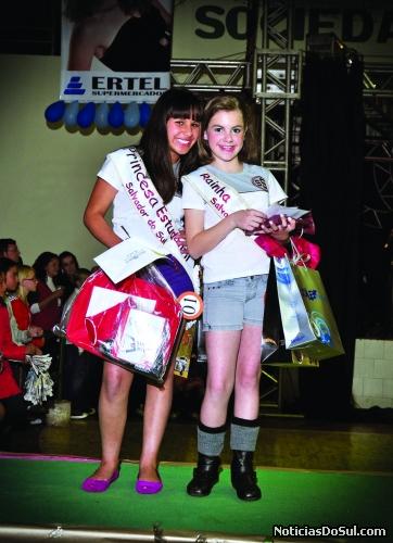 Rainha e Princesa categoria Infanto-Juvenil (Foto: Lermen Foto & Vídeo)