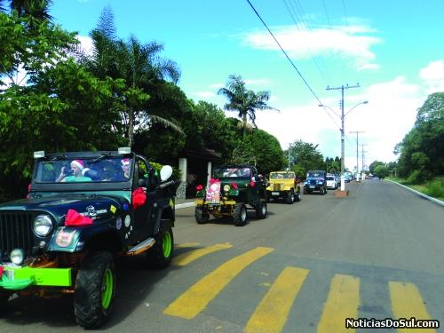 1º Jeep Noel passou por São Pedro e Salvador (Foto: Divulgação)