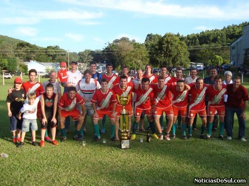 União de Campestre Alto vence em 2011 na categoria titulares União de Campestre Alto vence em 2011 na categoria titulares (Foto: Divulgação)