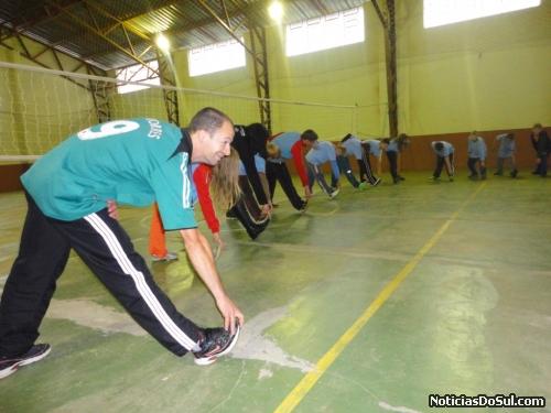 Exercícios foram realizados no Ginásio Municipal (Foto: Divulgação)